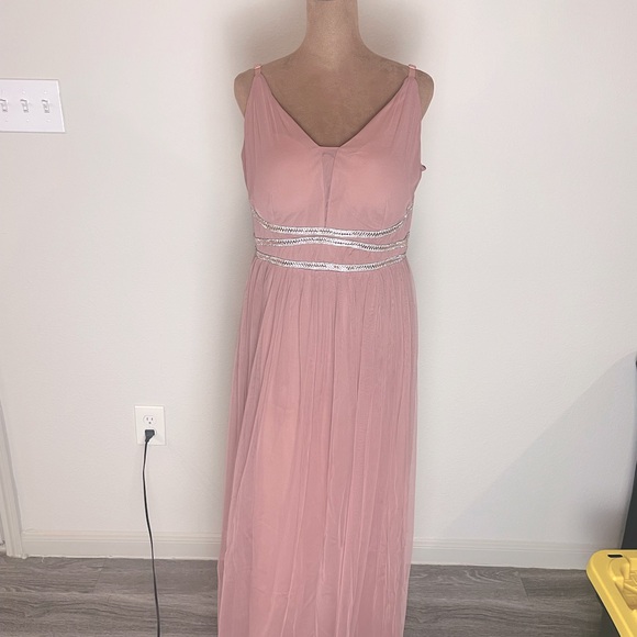 Lovely Grace Party Dress – Size L, Impeccable - Picture 4 of 13